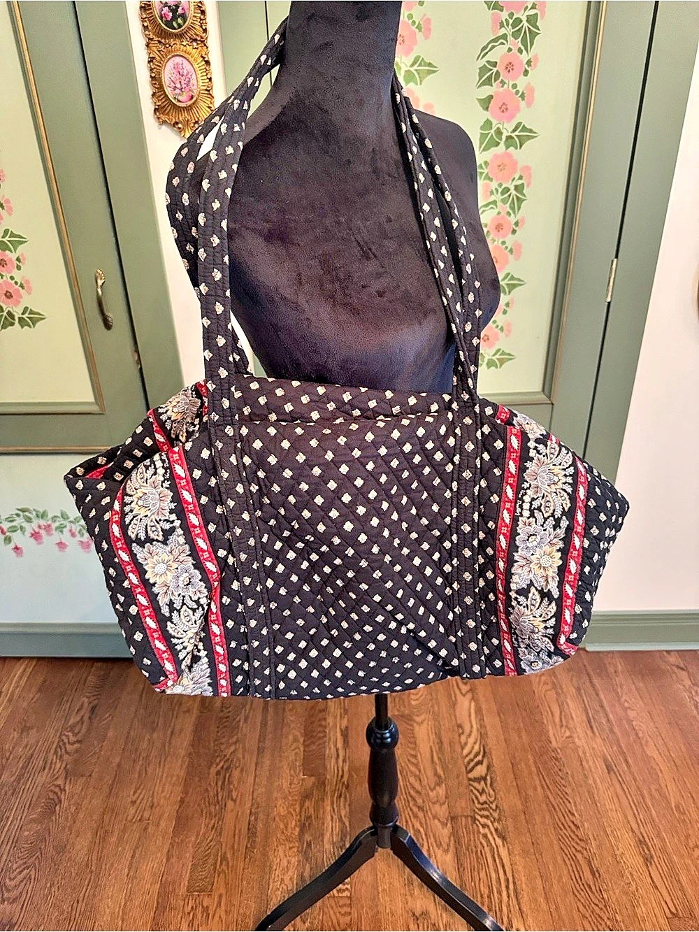 Vera Bradley Large Cotton Travel Bag in Black & Red